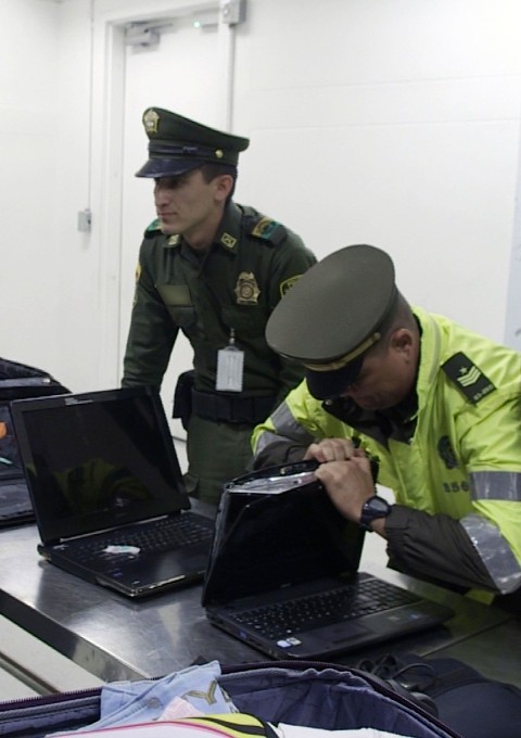 Alarm na lotnisku: Peru - Serial