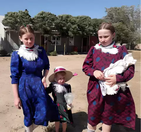 Mennonici. Tajemna wspólnota - Program