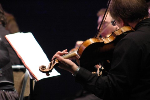 Elena Schwarz i Luzerner Sinfonieorchester interpretują dzieła Beethovena na Sommets Musicaux w Gstaad - Program