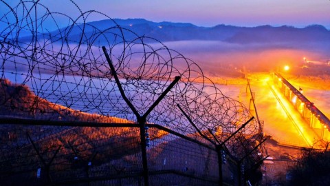 Korea - tajemnice strefy zdemilitaryzowanej (2017) - Film