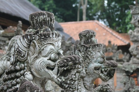 Poznaj uroki Bali (2015) - Film