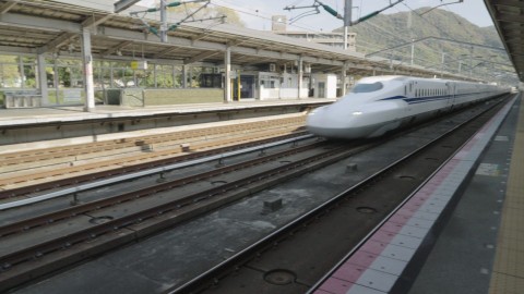 Najbardziej punktualny pociąg świata. Japońskie linie shinkansen - Serial