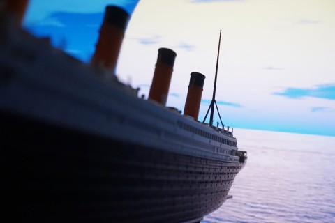 Hitlerowski "Titanic" - Program
