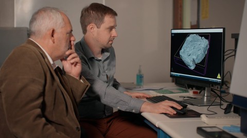 Wezuwiusz: Historia zaginionych zwojów - Program