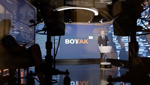 Główny temat - Program