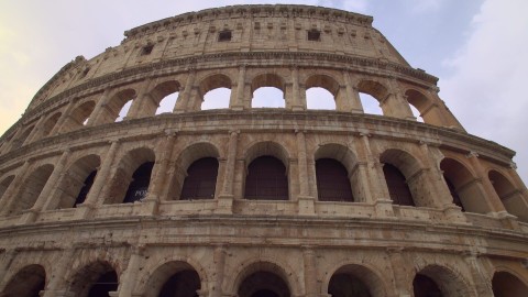 Koloseum - cud rzymskiej pomysłowości - Program