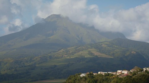 Martinique, dans l'ombre de la montagne Pelée