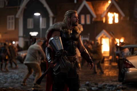 Thor: Miłość i grom (2022) - Film