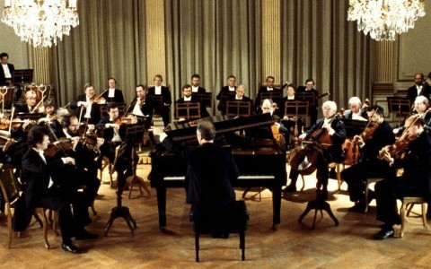 Daniel Barenboim i Filharmonicy Berlińscy wykonują XX Koncert fortepianowy Mozarta - Program