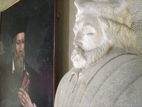 Nostradamus i inni