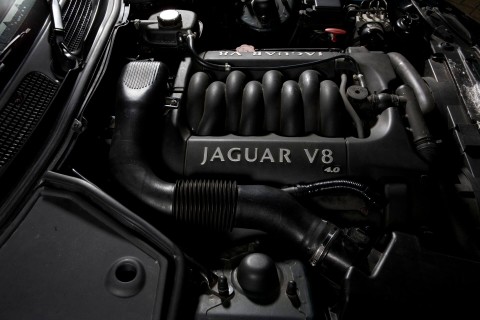 Jag XK8