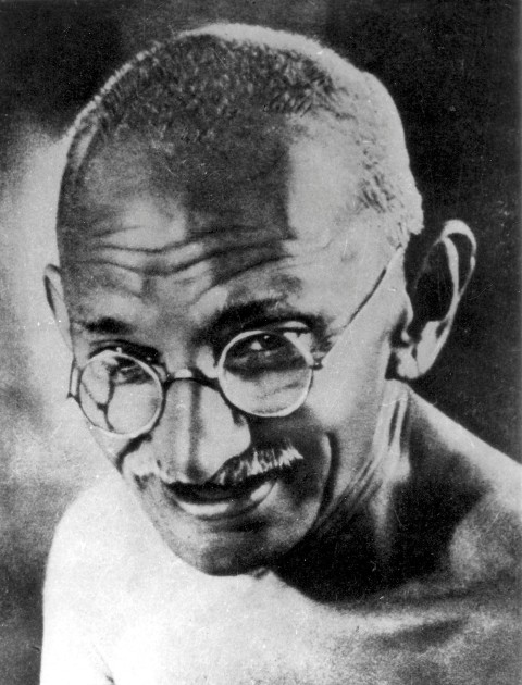 Gandhi - droga do Mahatmy - Serial