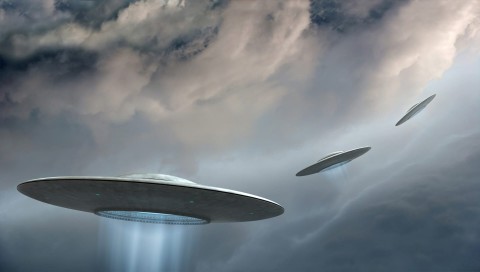 Pionierzy na tropie UFO