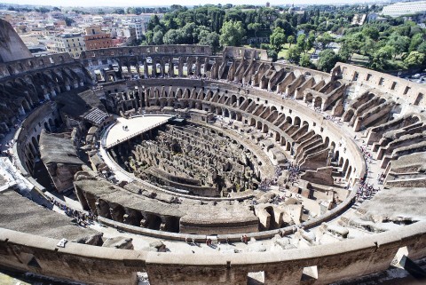 Cała prawda o Koloseum - Serial