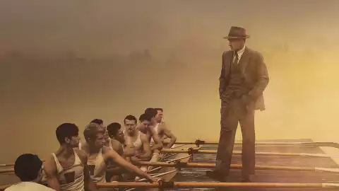 Ósemka ze sternikiem (2023) - Film