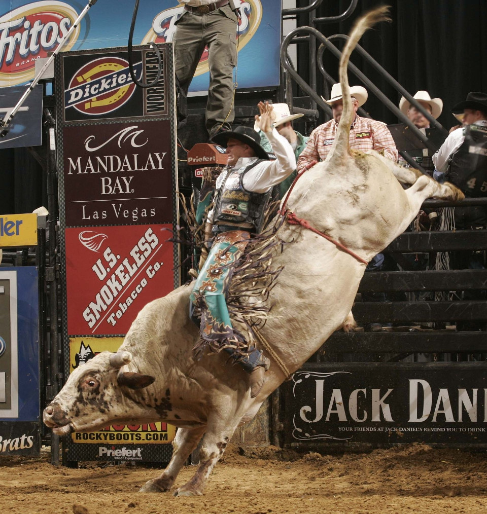Pro Bull Riders | Telemagazyn