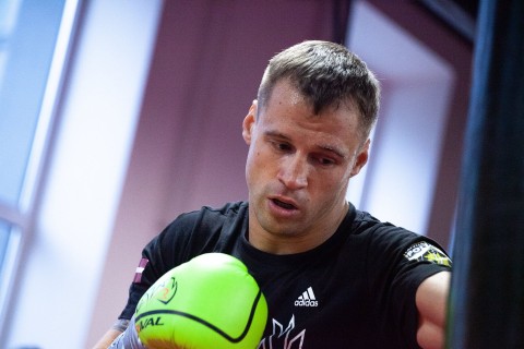 Krzysztof Głowacki - Mairis Briedis: walka w wadze lekkociężkiej o tytuł diamentowego mistrza WBC i tymczasowy tytuł mistrza świata WBC - Program