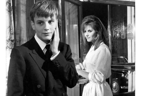 Dziewczyna z walizką (1961) - Film