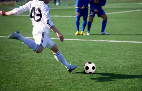 Piłka nożna: Liga szkocka - Program