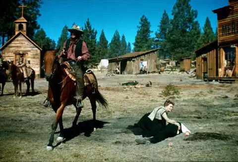 Rooster Cogburn (1975) - Film