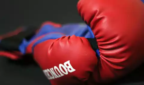 Boks: Rocky Boxing Night - Program