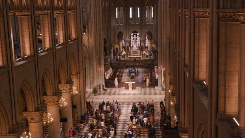 Sekrety katedry Notre-Dame (2017) - Film